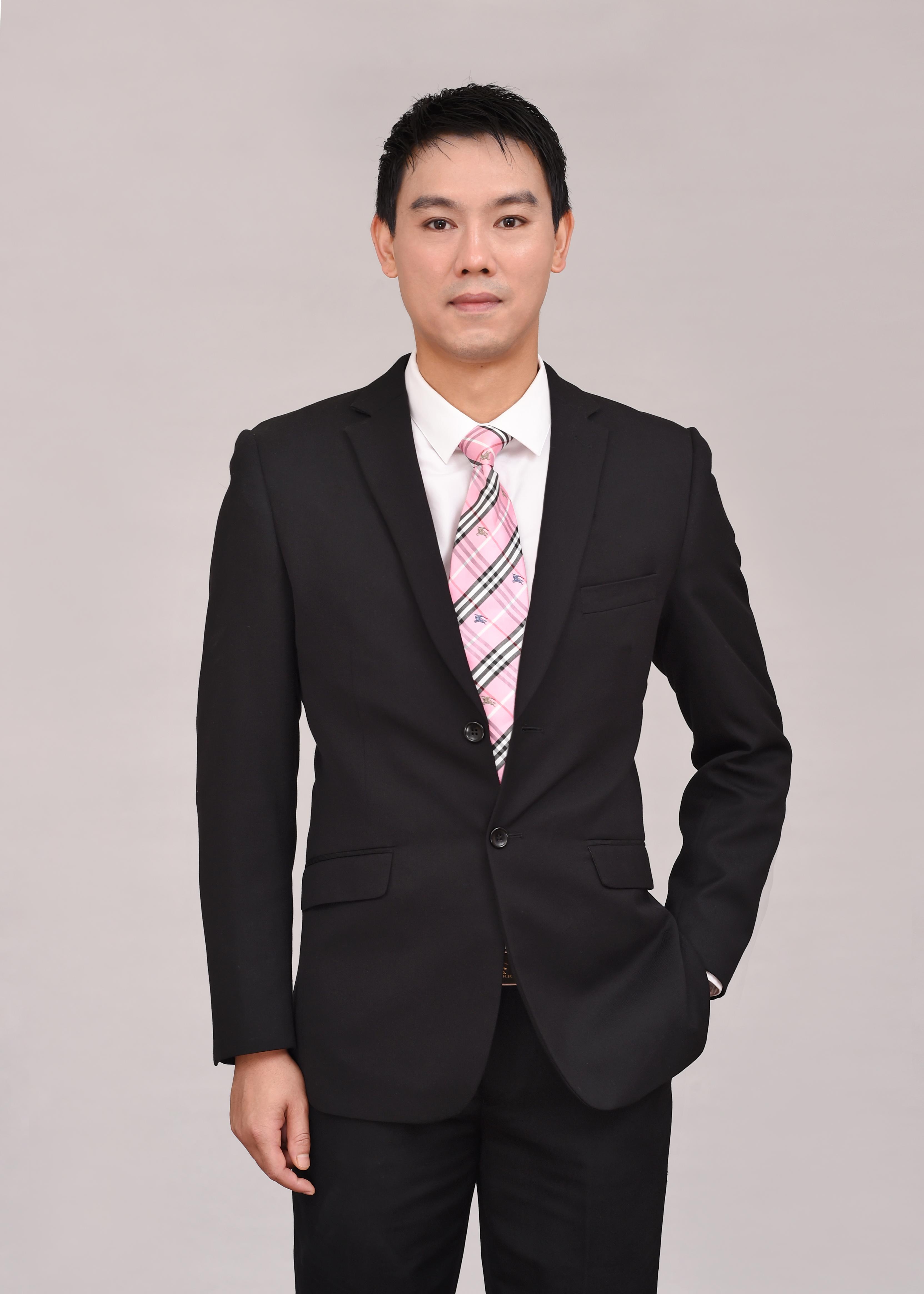 何桂君 项目运营总监